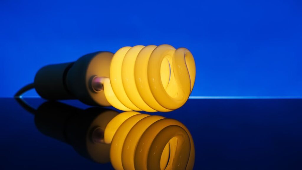 The price of electricity today, Thursday, April 2, 2026: the cheapest and most expensive hours within the PVPC