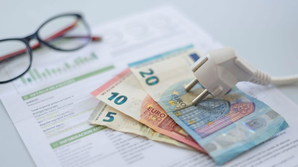 The price of electricity on Wednesday, April 8 skyrockets and there will be no section below 0 euros