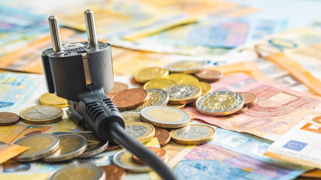 The price of electricity this Wednesday, April 15, rises but there will be 7 sections below the euro