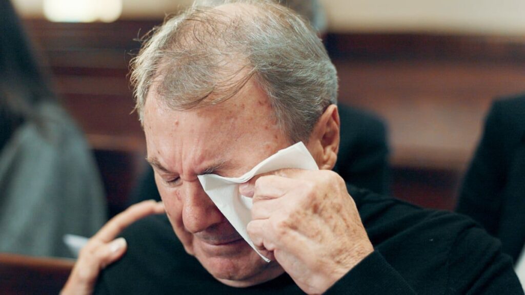 He contributes to Social Security for more than 47 years, but loses his retirement pension at age 68 due to owing Social Security 1,624.97 euros
