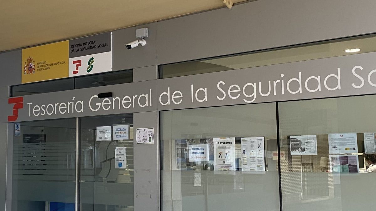 He manages to retire with a 108% pension of 2,625.40 euros after Social Security denied it despite having more than 35 years of contributions
