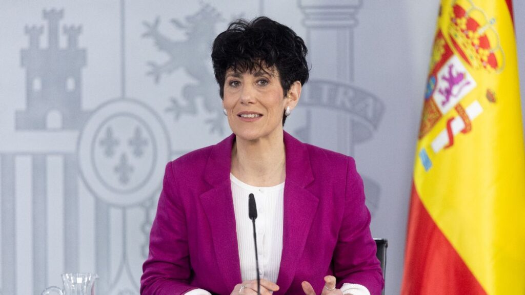 How much pension do I have left, if I have 15 years of contributions in 2026, based on my salary