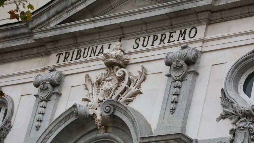 The Supreme Court establishes that the reduction coefficients to reduce the ordinary retirement age do not apply to guards and quarry cleaning personnel because “it is not a risk of an exceptional nature.”