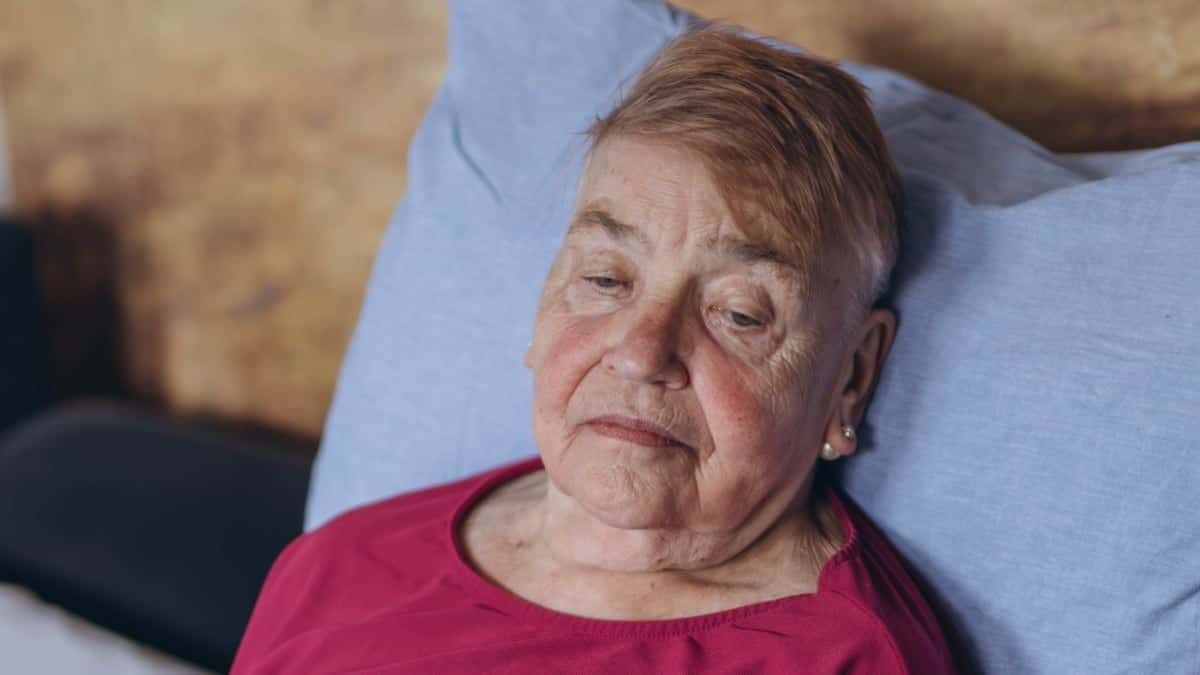 They deny early retirement to a 62-year-old woman with a 45% disability and more than 33 years of contributions for processing the application incorrectly and the court forces it to be granted