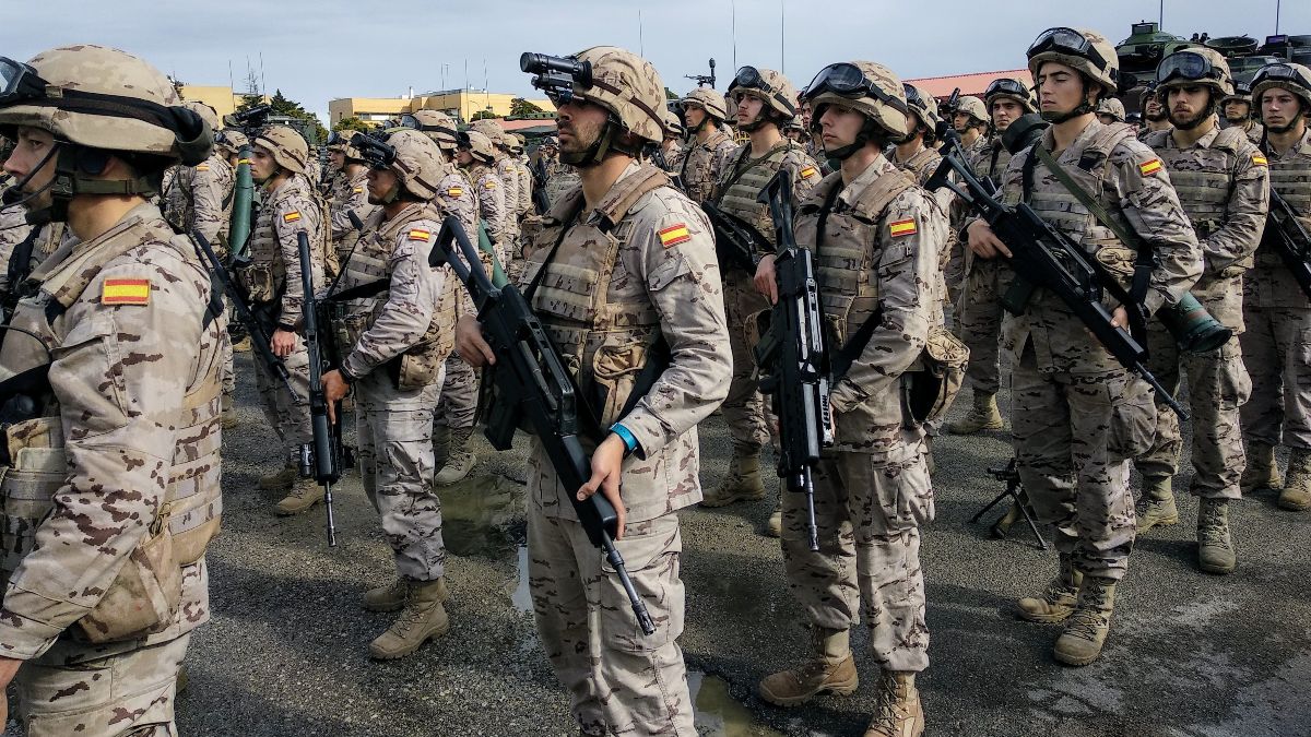 The military is back for young people between 17 and 45 years old: it is already in force and they are looking for thousands of soldiers who will earn more than 2,600 euros per month