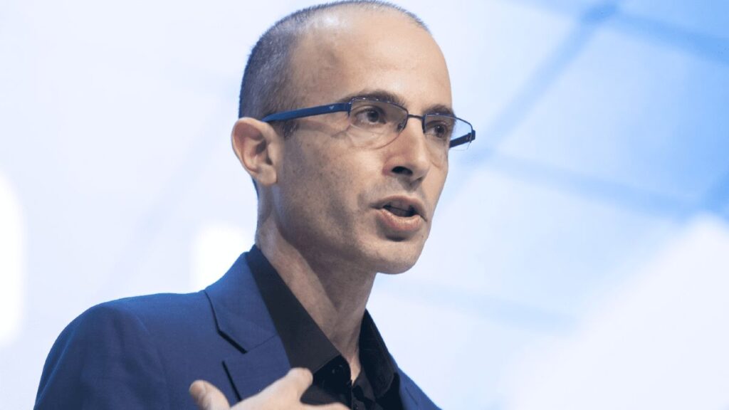 Yuval Noah Harari, philosopher and writer: "The key to adapting to the new world is to forget what you think you know"
