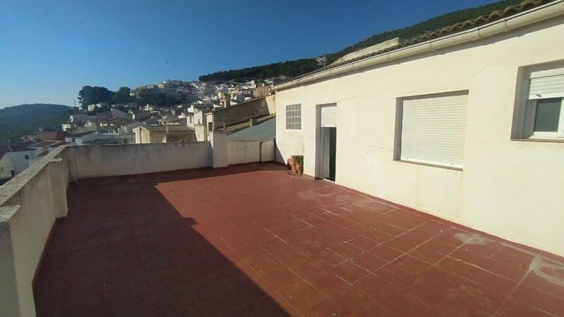 Terrace of the CaixaBank home for sale | Building Center 