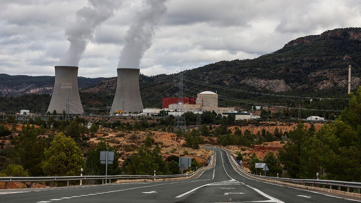 Alfredo García, energy expert: “The closure of nuclear plants would increase the price of electricity in homes in Spain by 24%”