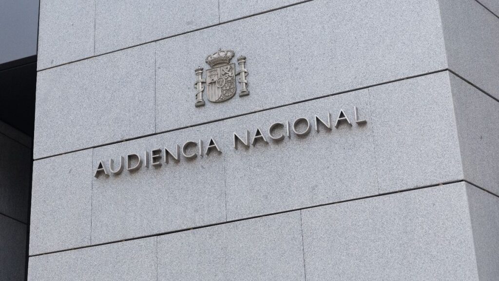 The National Court endorses that the Treasury collects personal income tax if there are indications that severance payments act as a 'bridge' to retirement
