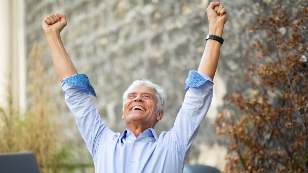 Jean Dupont (65 years old): “I have discovered how to collect more for my pension even after I retire”
