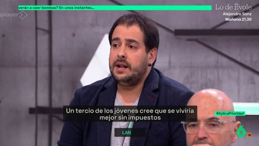 Julen Bollain, economist: “A worker with the SMI today pays 0 euros in personal income tax and in 2012 he paid more than 1,100 euros”