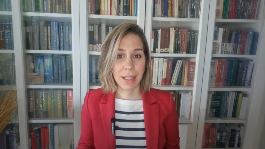 Laura Lobo, lawyer: “If your partner buys something with your money, it is not yours.”
