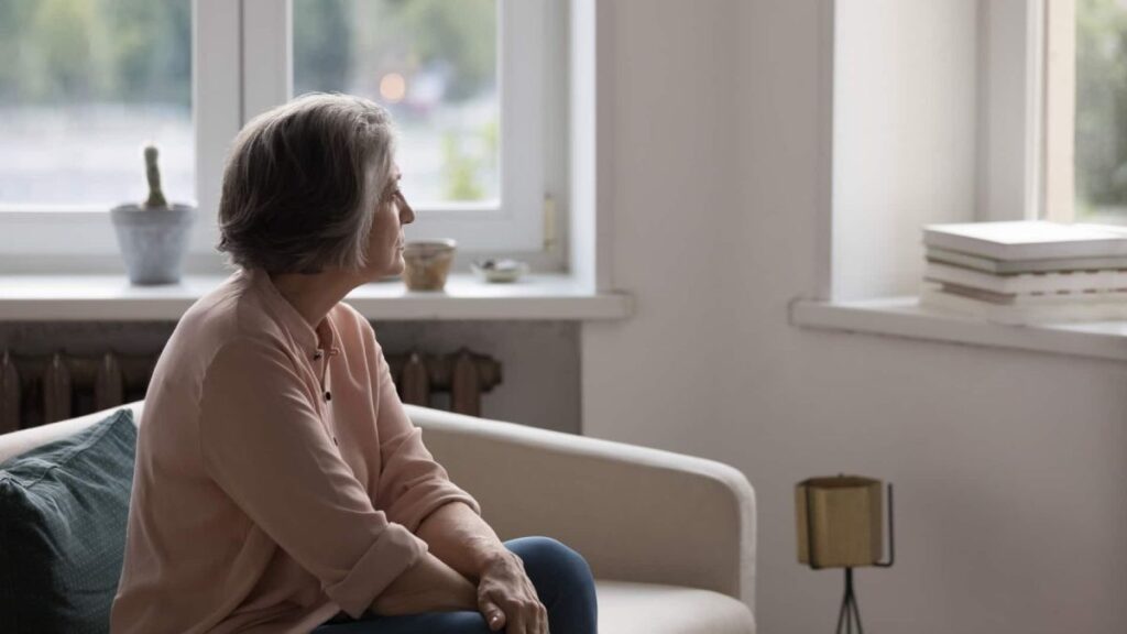 Social Security exempts from complying with a minimum contribution period for the widow's pension when the death of the spouse results from an accident