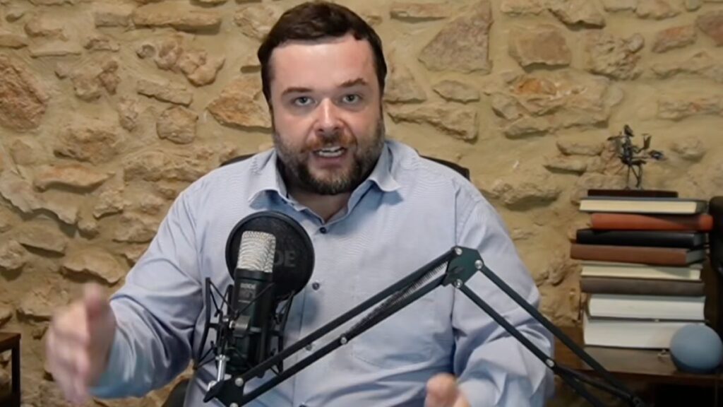 Ignacio Solsona, lawyer: “If before the end of the year you can request an early retirement under good conditions, go ahead, but do not make a hasty decision for fear of a future change that we do not even know if it will come”